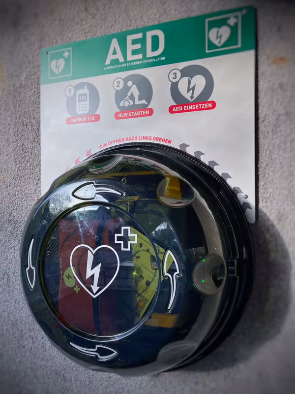 Defibrillator Scharfes Eck